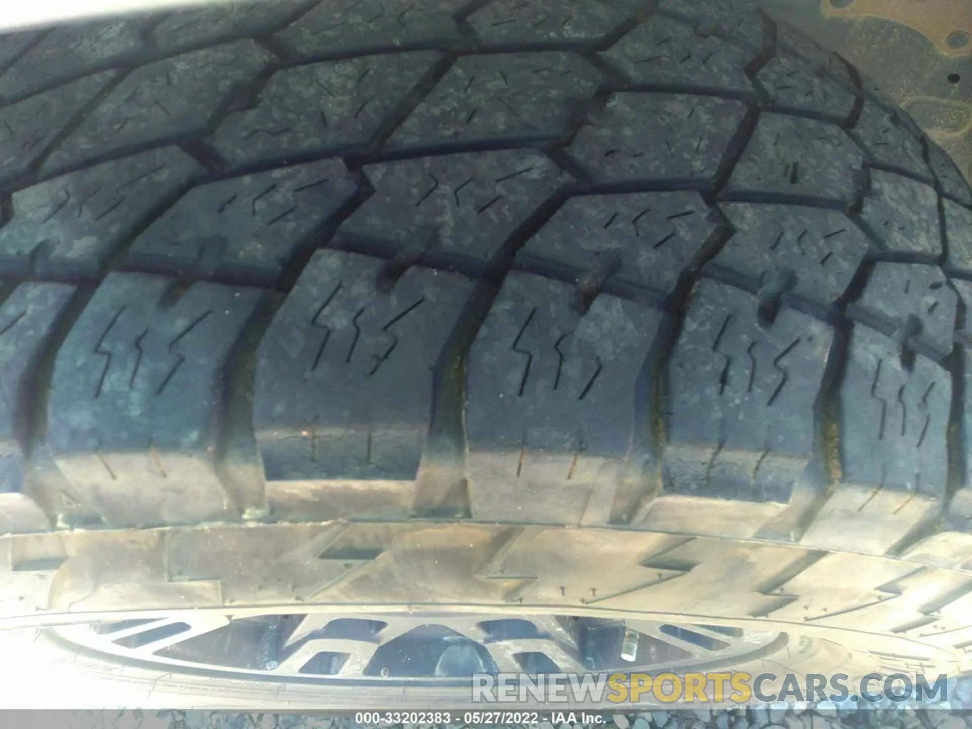 12 fotografías del automóvil dañado JTENU5JR6M5931739 TOYOTA 4RUNNER 2021