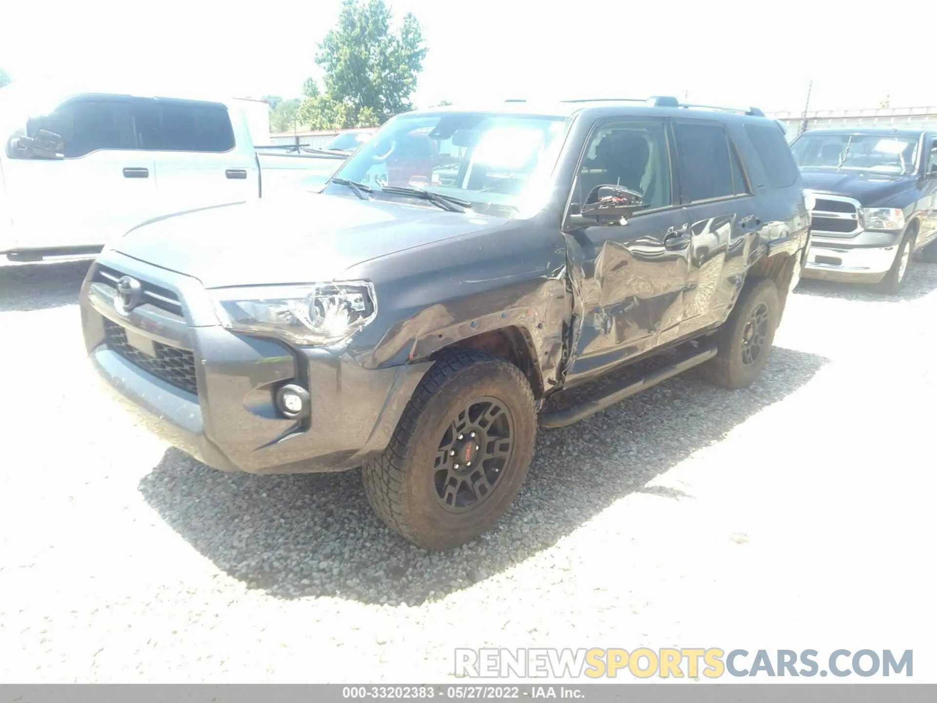 2 fotografías del automóvil dañado JTENU5JR6M5931739 TOYOTA 4RUNNER 2021