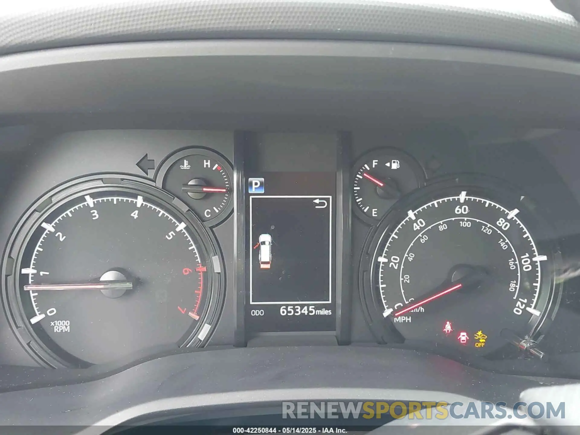 7 fotografías del automóvil dañado JTENU5JR7M5882244 TOYOTA 4RUNNER 2021