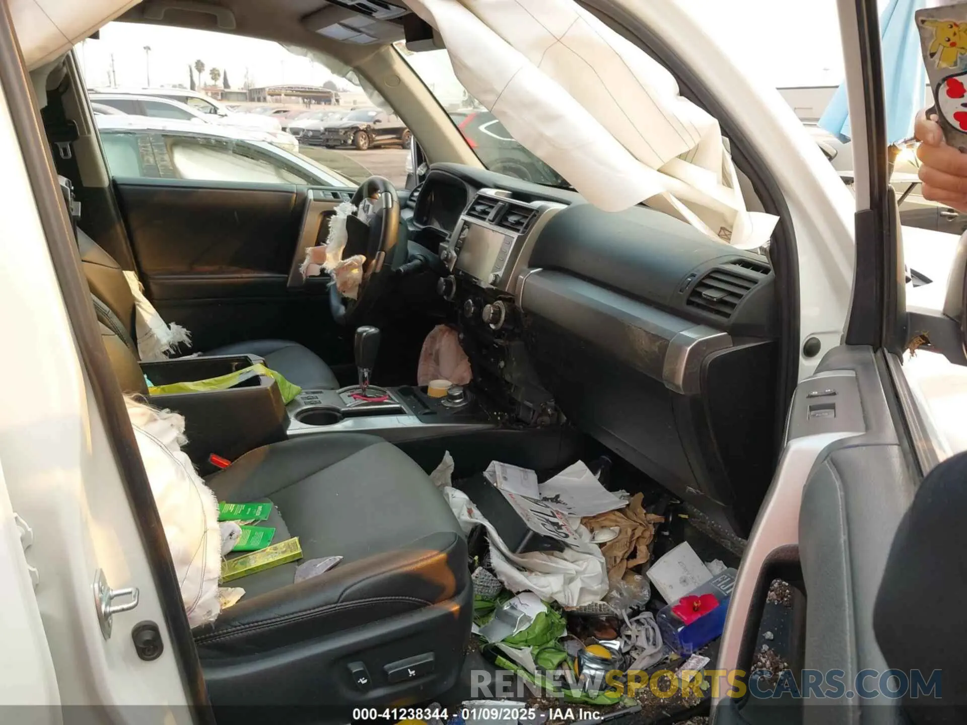 5 fotografías del automóvil dañado JTENU5JR9M5930729 TOYOTA 4RUNNER 2021