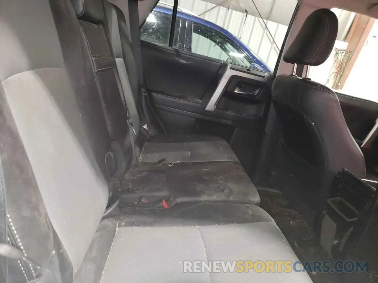 11 fotografías del automóvil dañado JTENU5JRXM5887180 TOYOTA 4RUNNER 2021