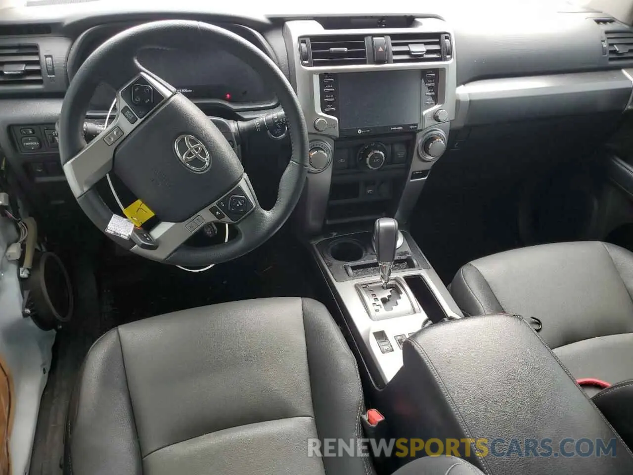 8 fotografías del automóvil dañado JTENU5JRXM5894081 TOYOTA 4RUNNER 2021