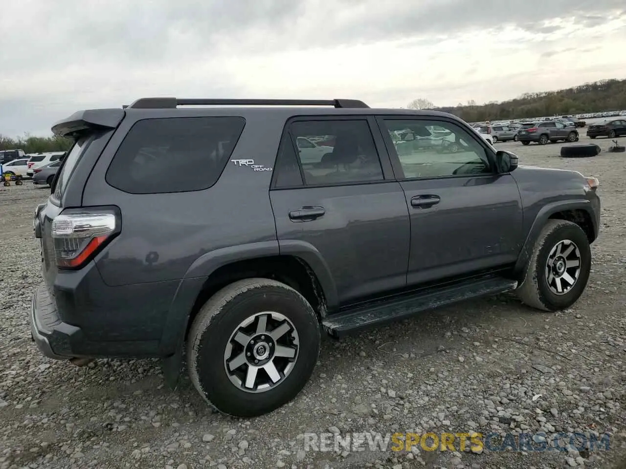 3 fotografías del automóvil dañado JTEPU5JR0M5928702 TOYOTA 4RUNNER 2021