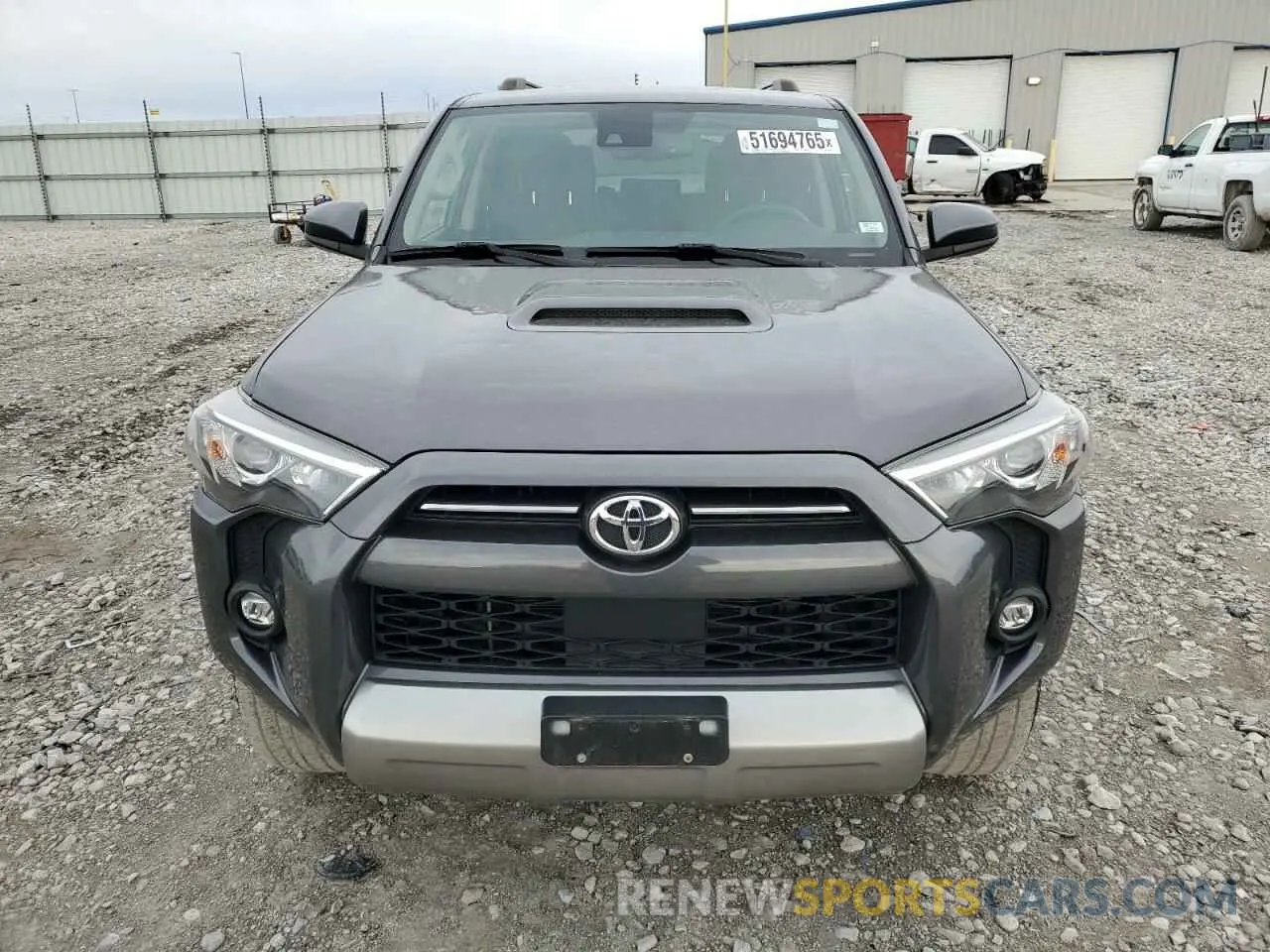 5 fotografías del automóvil dañado JTEPU5JR0M5928702 TOYOTA 4RUNNER 2021