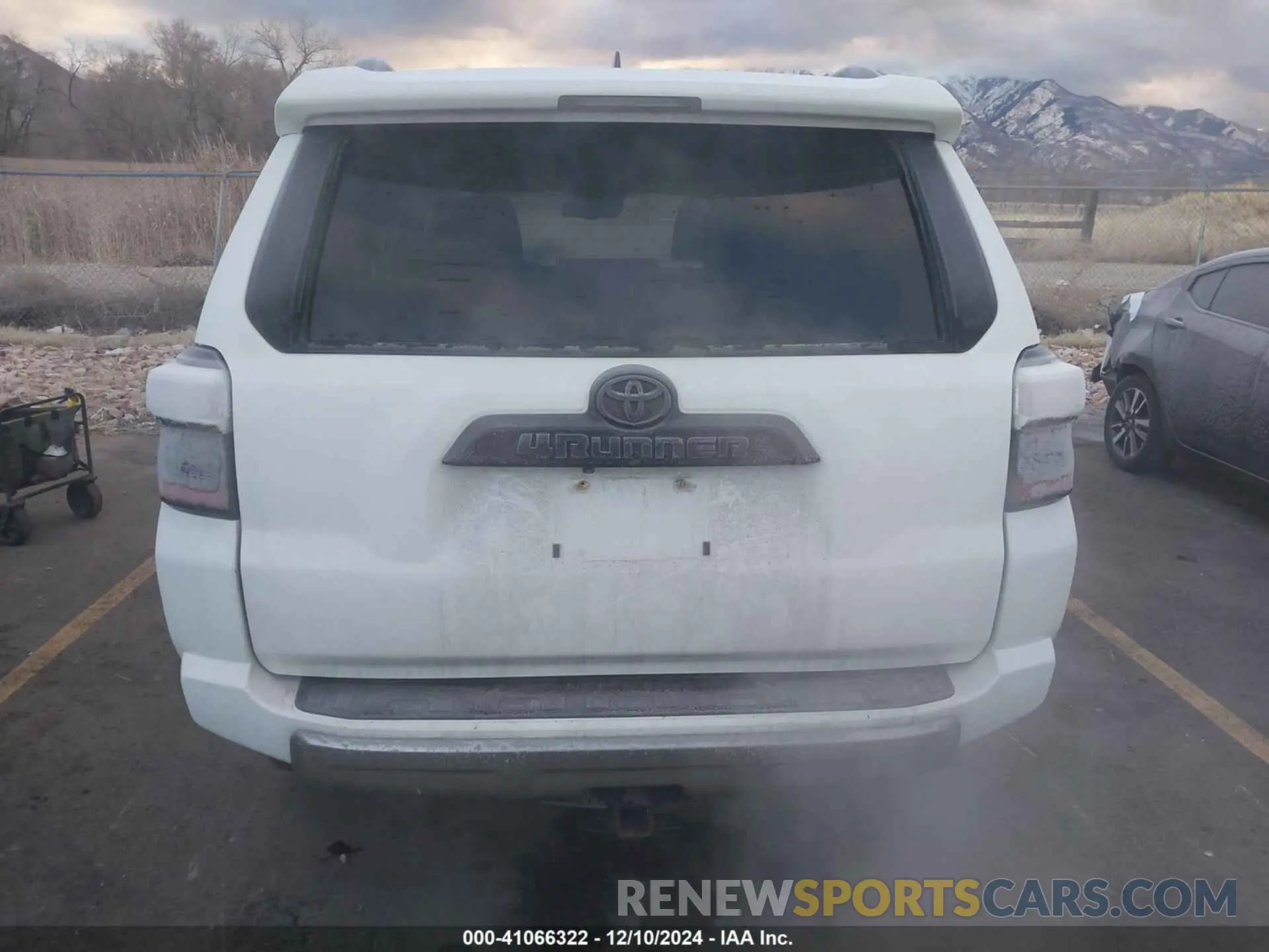 14 fotografías del automóvil dañado JTEPU5JR3M5918035 TOYOTA 4RUNNER 2021