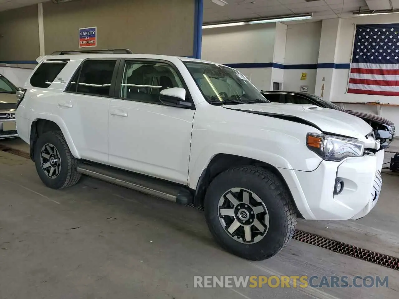 4 fotografías del automóvil dañado JTEPU5JR4M5867497 TOYOTA 4RUNNER 2021