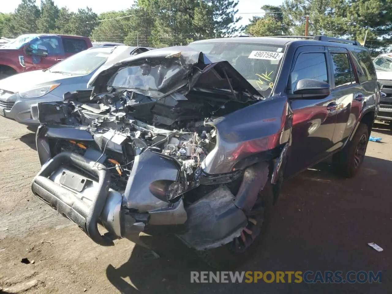 2 fotografías del automóvil dañado JTEPU5JR6M5956844 TOYOTA 4RUNNER 2021