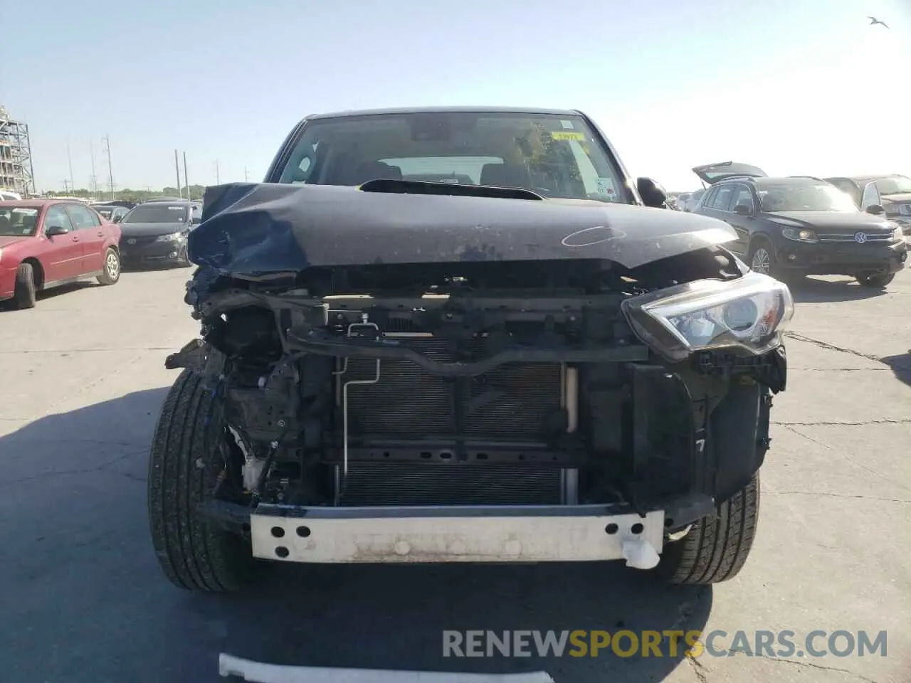 5 fotografías del automóvil dañado JTEPU5JR8M5905765 TOYOTA 4RUNNER 2021