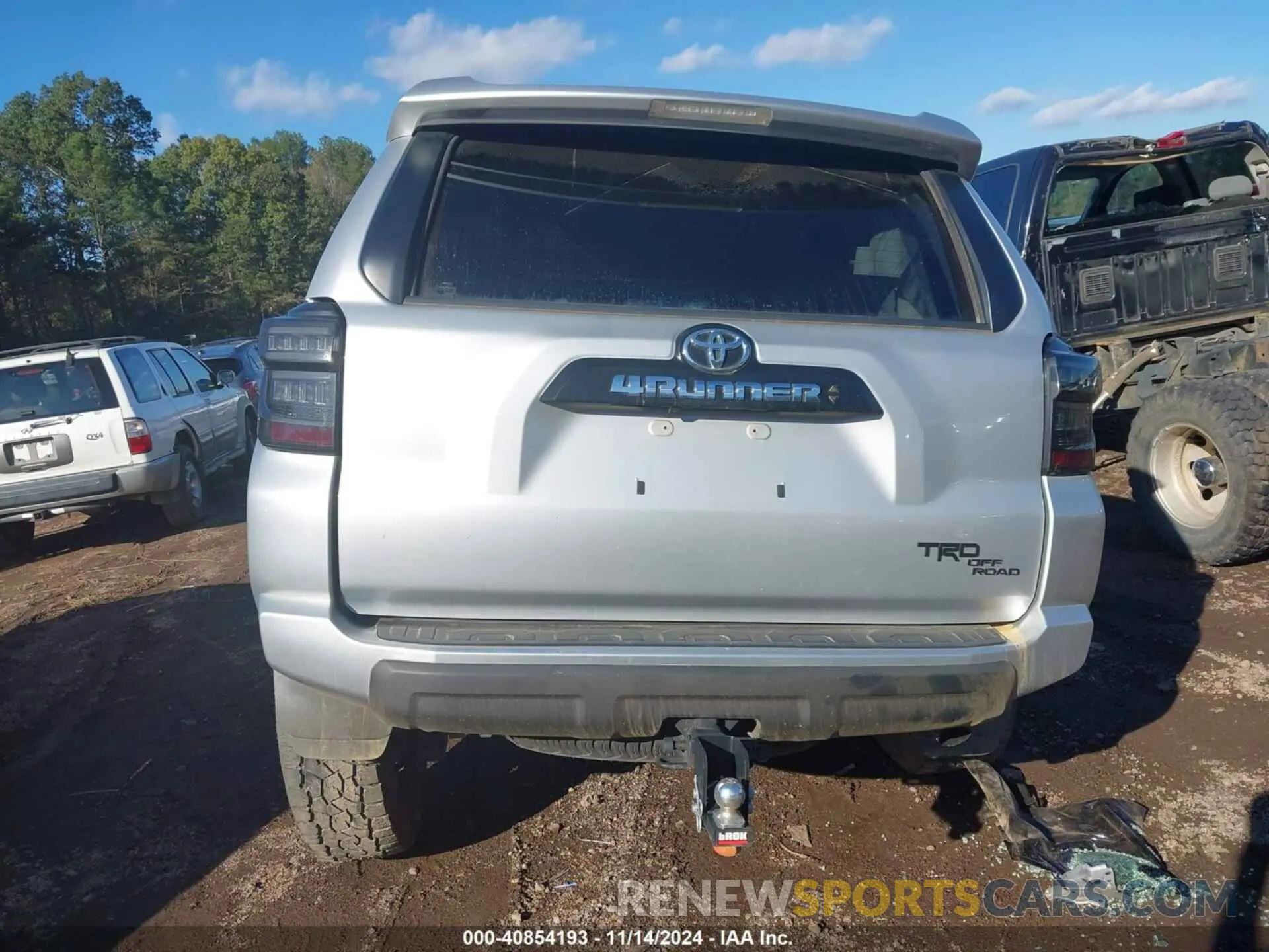 16 fotografías del automóvil dañado JTERU5JR0M5919622 TOYOTA 4RUNNER 2021