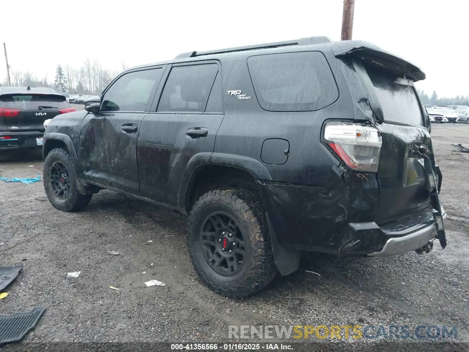 3 fotografías del automóvil dañado JTERU5JR3M5843443 TOYOTA 4RUNNER 2021
