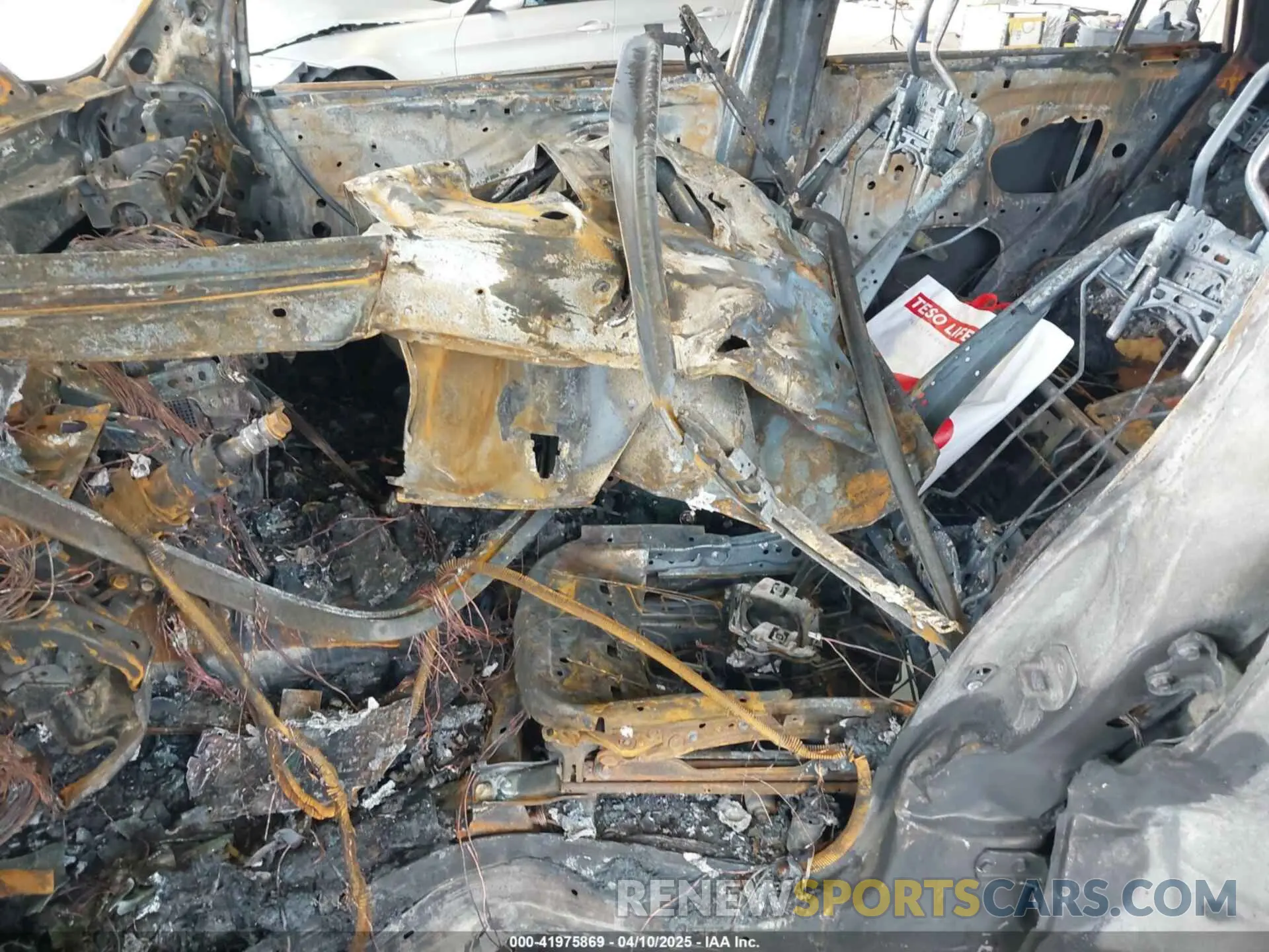 11 fotografías del automóvil dañado JTERU5JR3M5844835 TOYOTA 4RUNNER 2021