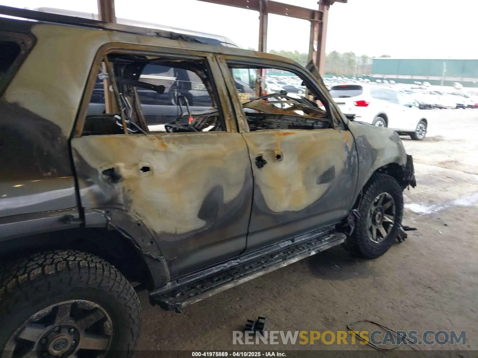 21 fotografías del automóvil dañado JTERU5JR3M5844835 TOYOTA 4RUNNER 2021