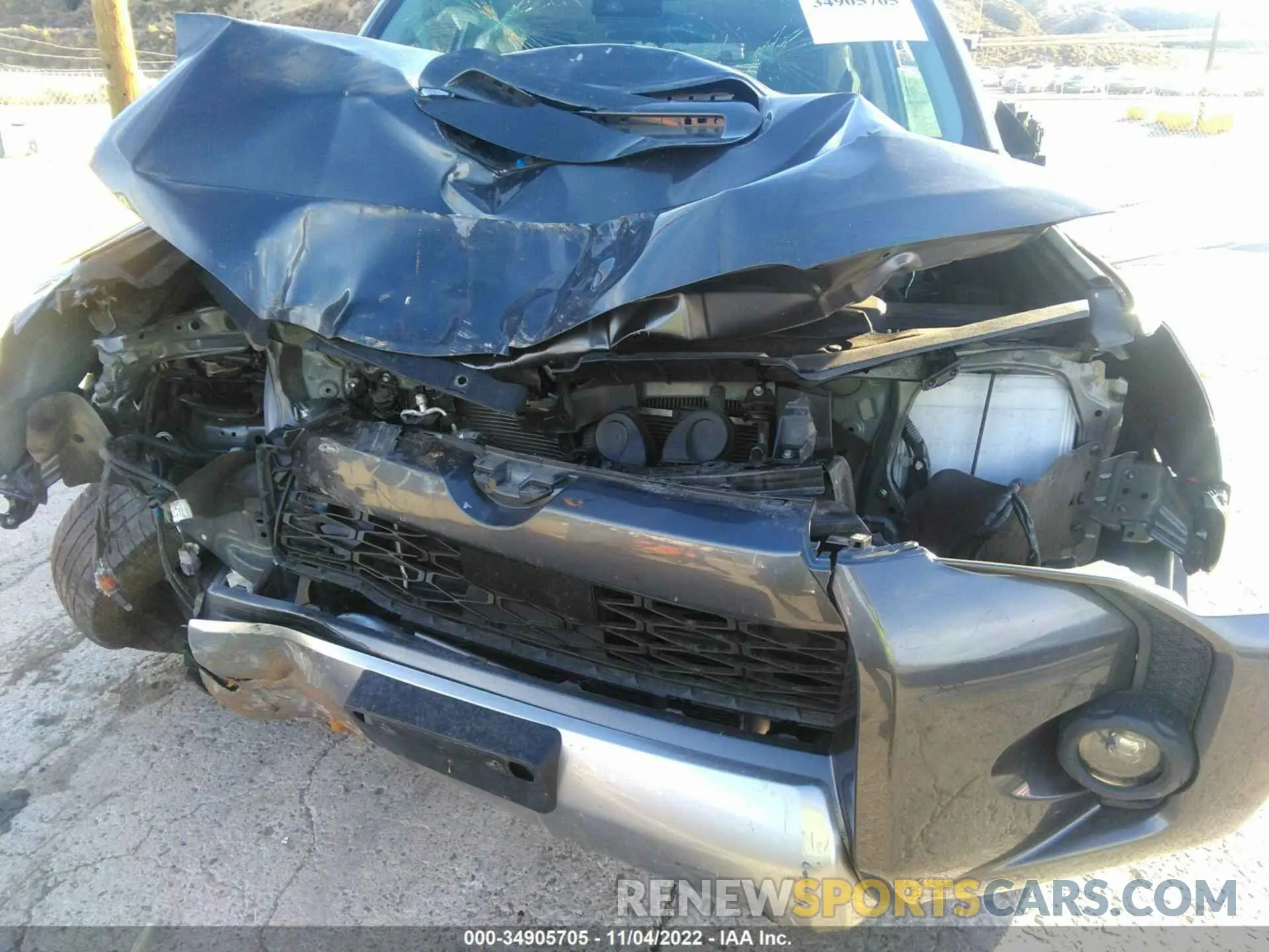 6 fotografías del automóvil dañado JTERU5JR4M5860607 TOYOTA 4RUNNER 2021