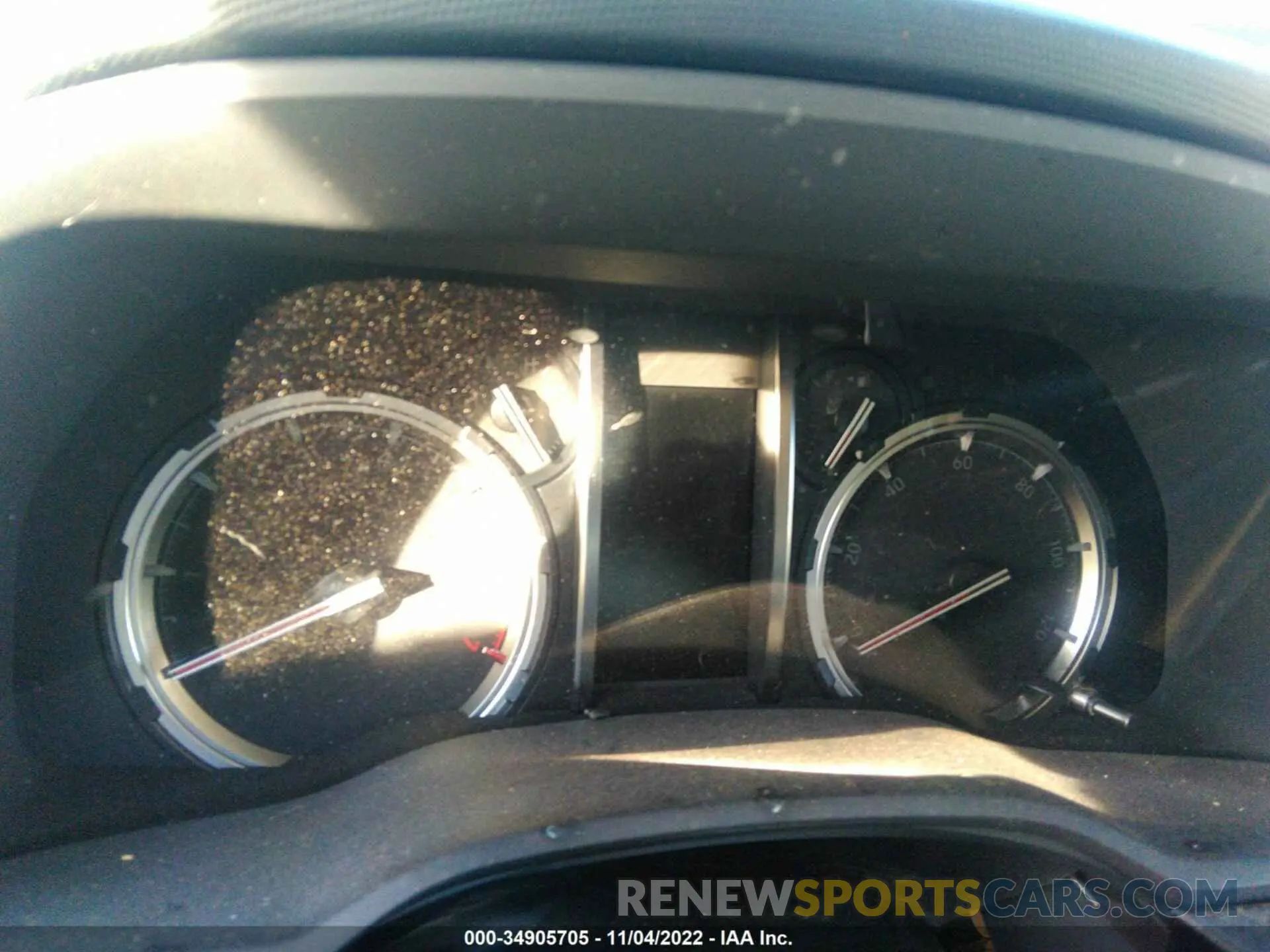 7 fotografías del automóvil dañado JTERU5JR4M5860607 TOYOTA 4RUNNER 2021