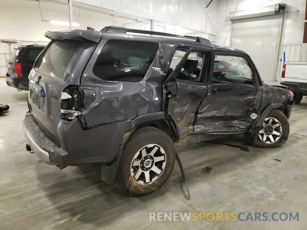 3 fotografías del automóvil dañado JTERU5JR4M5864012 TOYOTA 4RUNNER 2021