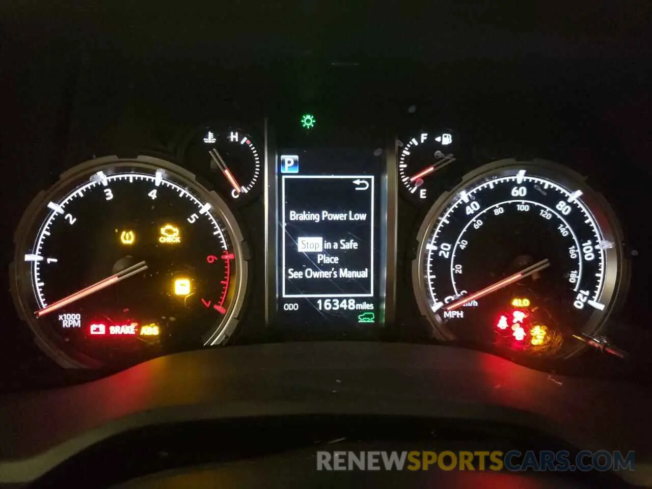 9 fotografías del automóvil dañado JTERU5JR4M5864012 TOYOTA 4RUNNER 2021
