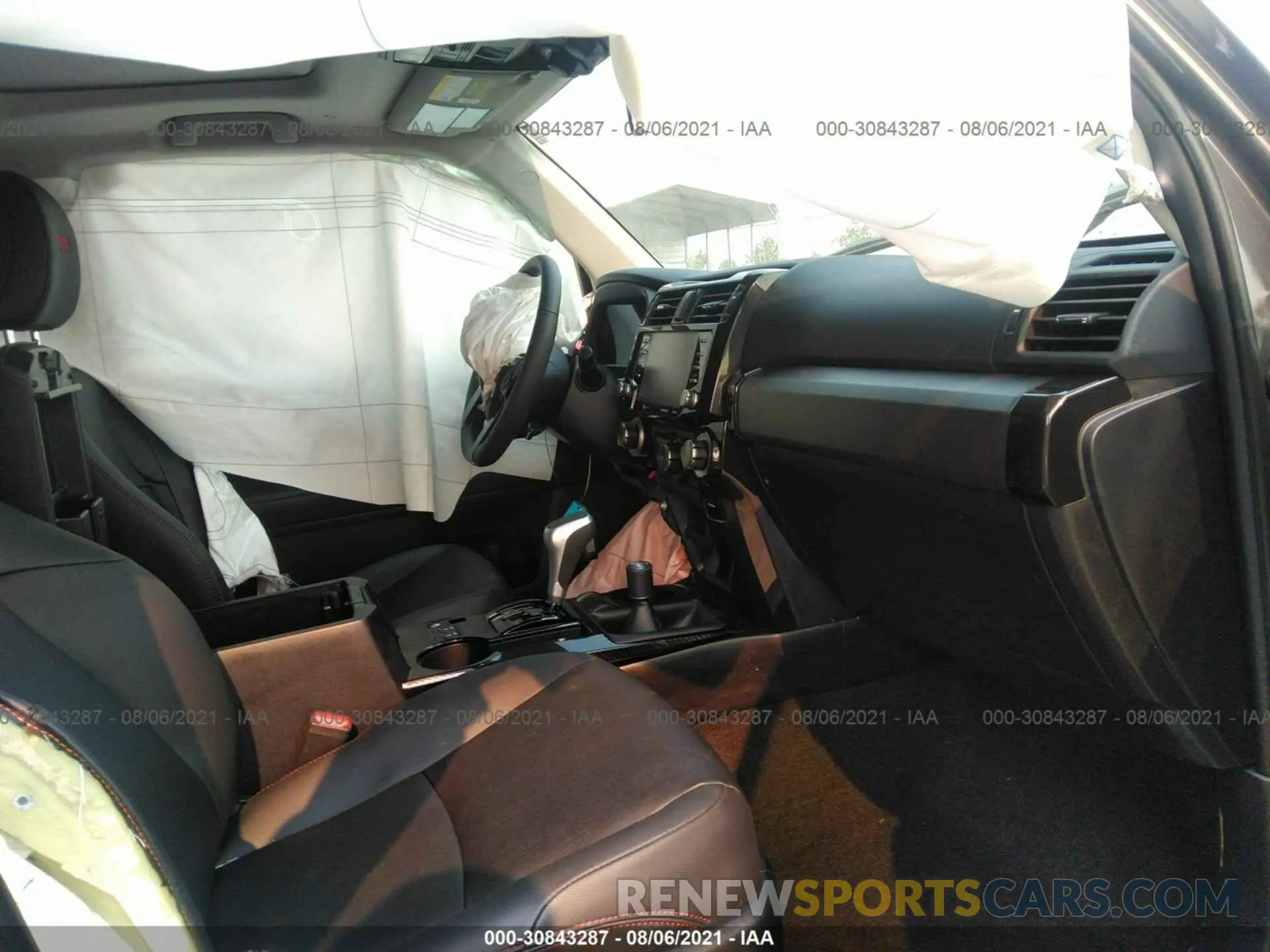 5 fotografías del automóvil dañado JTERU5JR4M5935791 TOYOTA 4RUNNER 2021