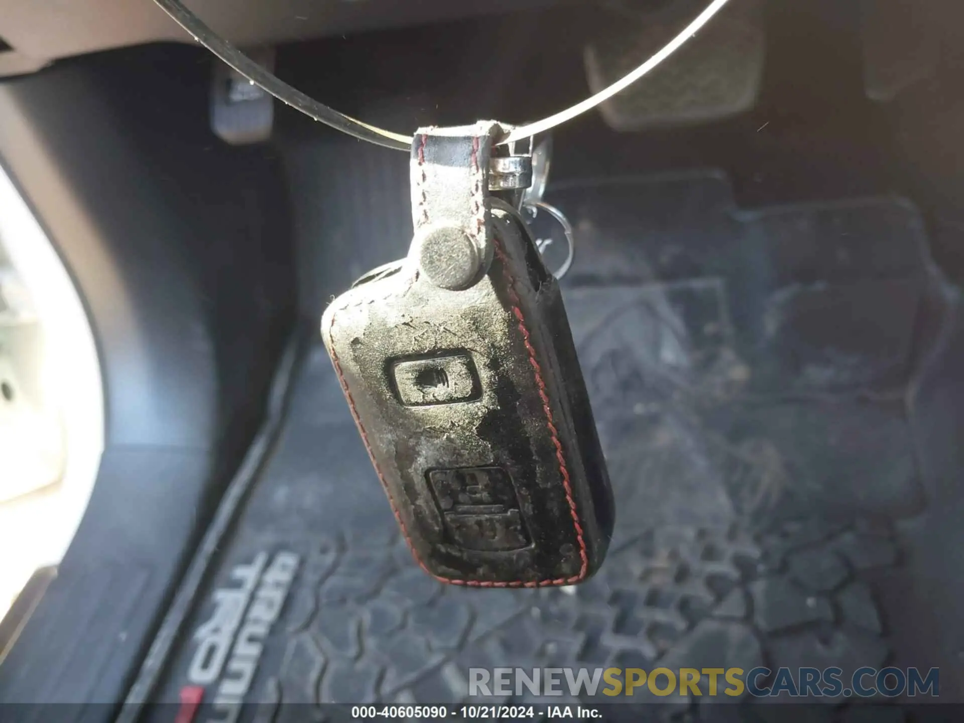 11 fotografías del automóvil dañado JTERU5JR4M5961095 TOYOTA 4RUNNER 2021