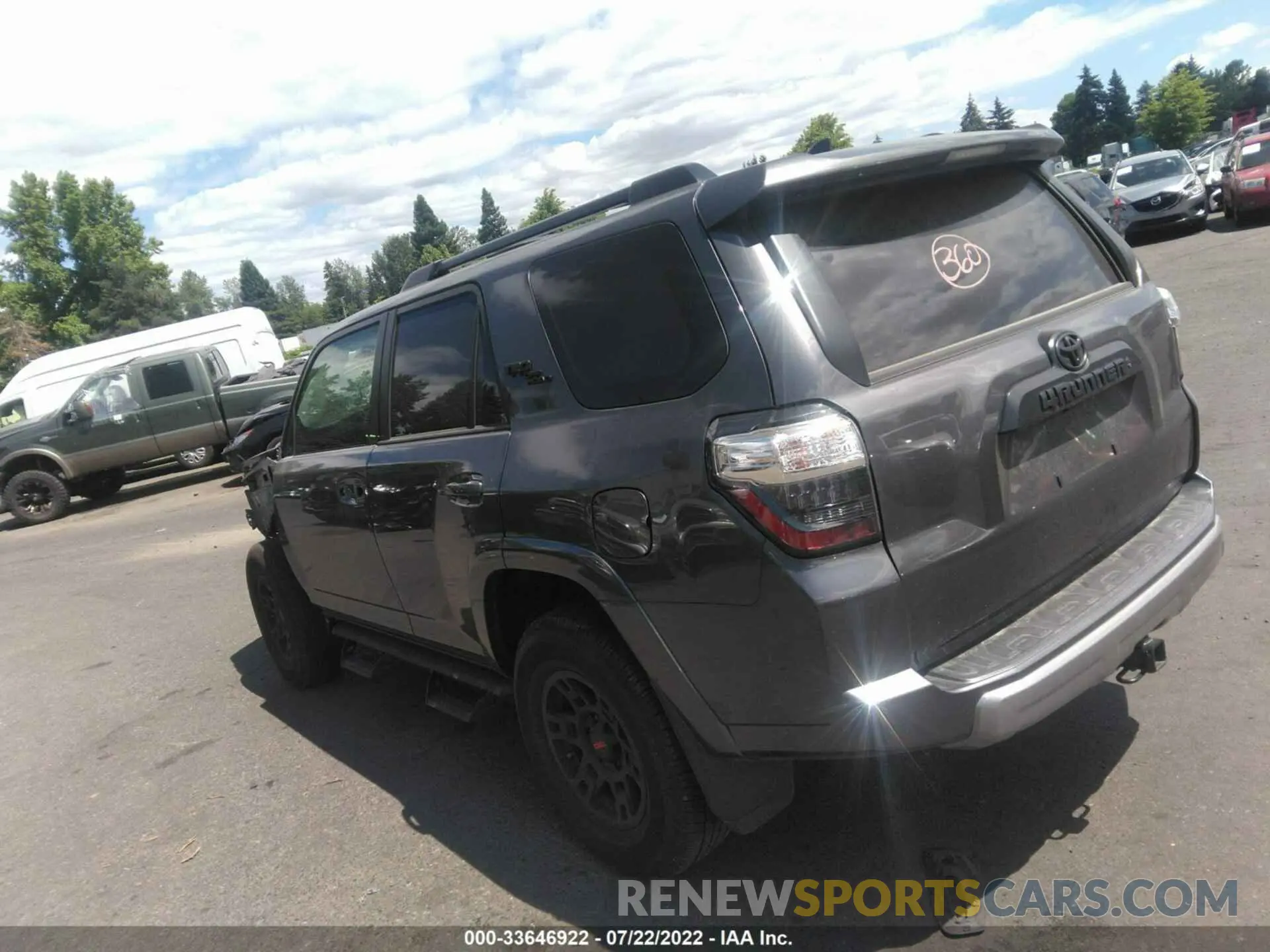 3 fotografías del automóvil dañado JTERU5JR6M5944248 TOYOTA 4RUNNER 2021