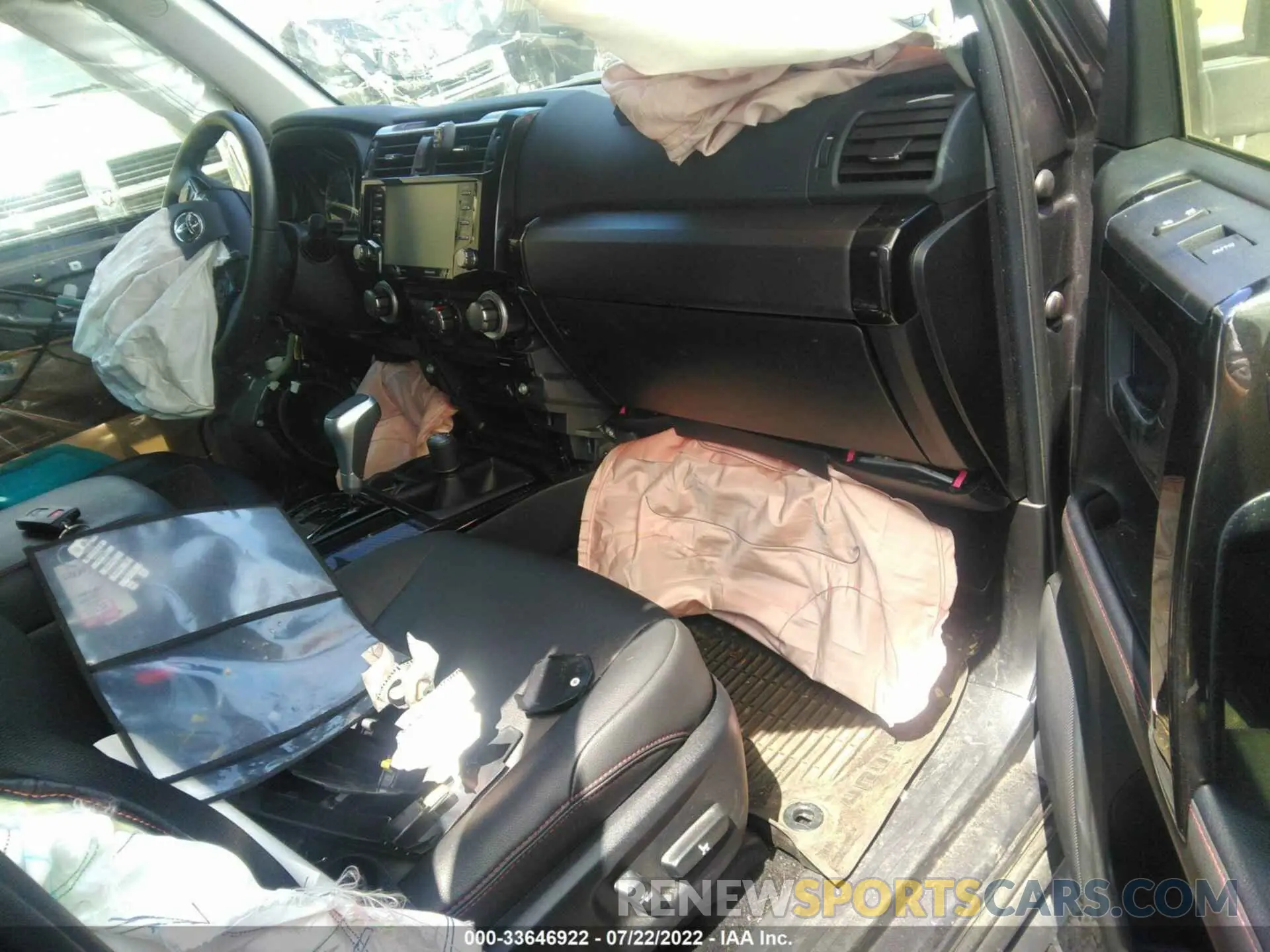 5 fotografías del automóvil dañado JTERU5JR6M5944248 TOYOTA 4RUNNER 2021