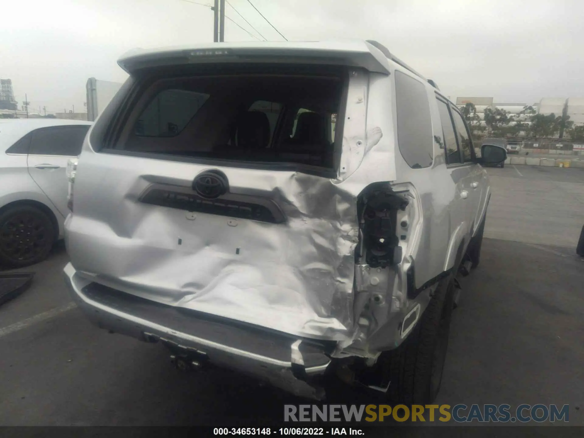 6 fotografías del automóvil dañado JTERU5JR7M5939530 TOYOTA 4RUNNER 2021