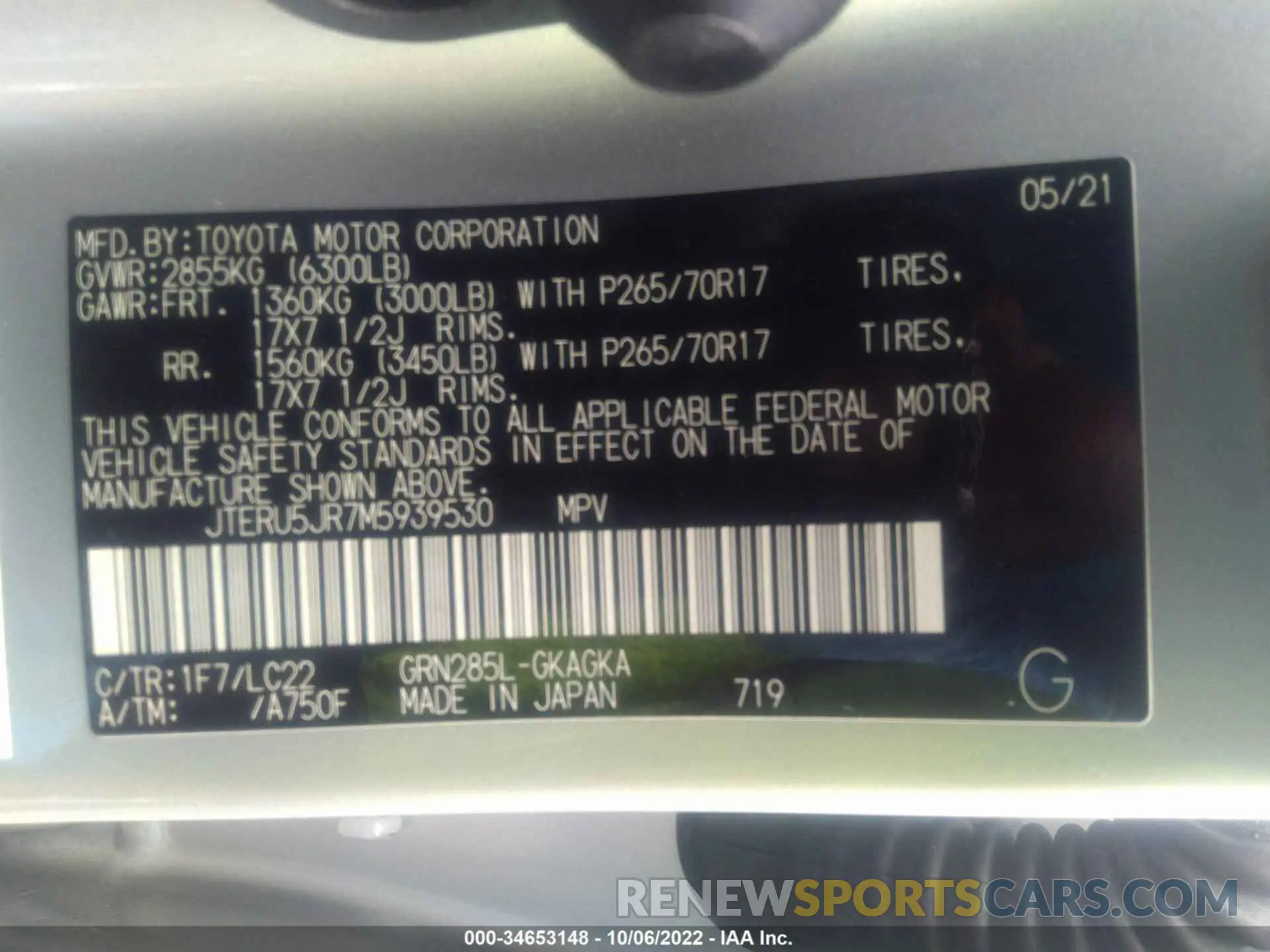 9 fotografías del automóvil dañado JTERU5JR7M5939530 TOYOTA 4RUNNER 2021