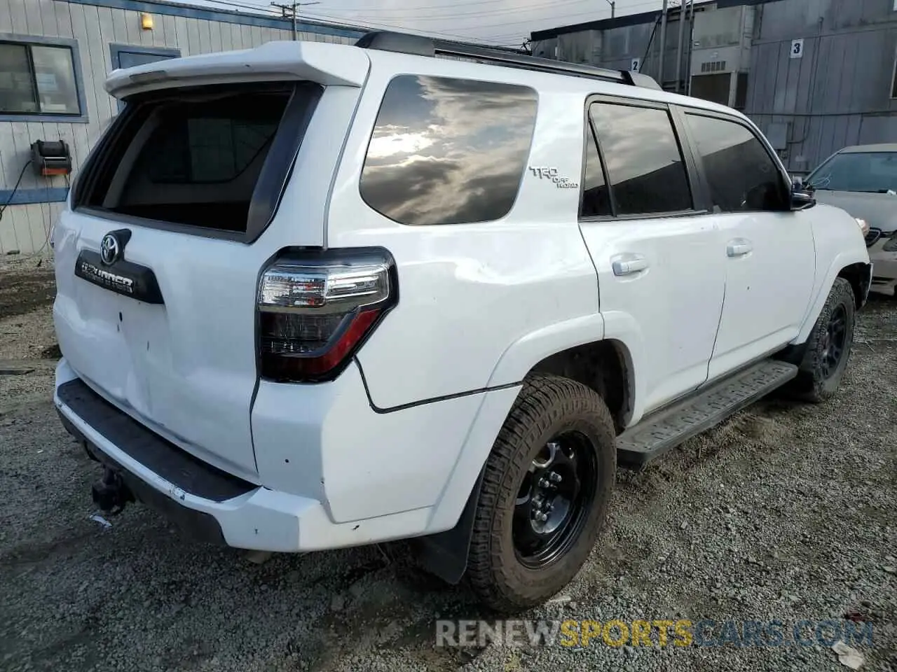 3 fotografías del automóvil dañado JTERU5JR8M5913227 TOYOTA 4RUNNER 2021