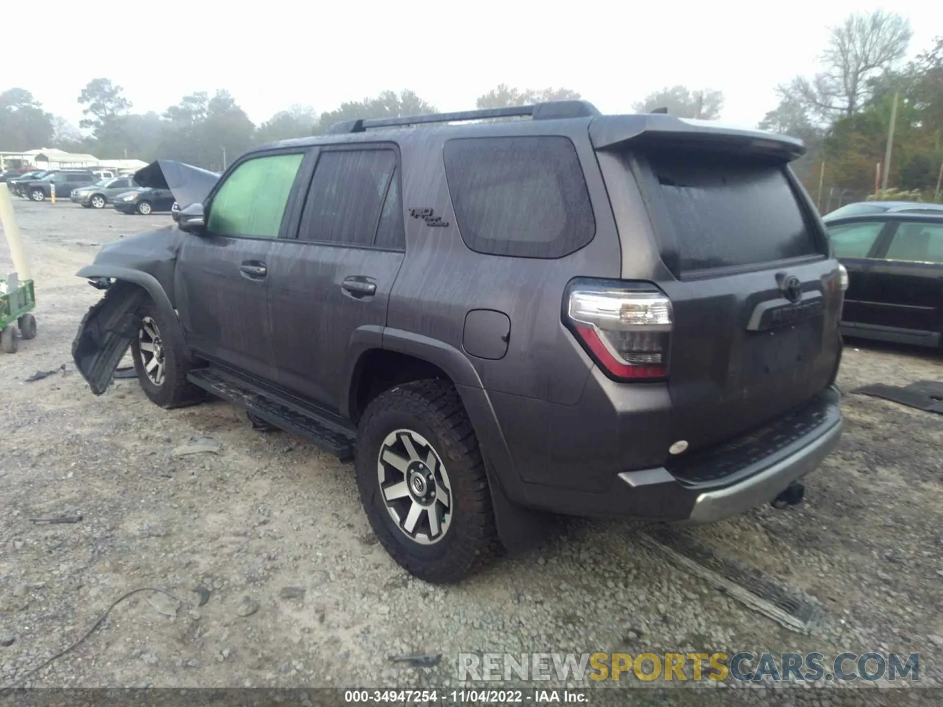 3 fotografías del automóvil dañado JTERU5JRXM5848610 TOYOTA 4RUNNER 2021