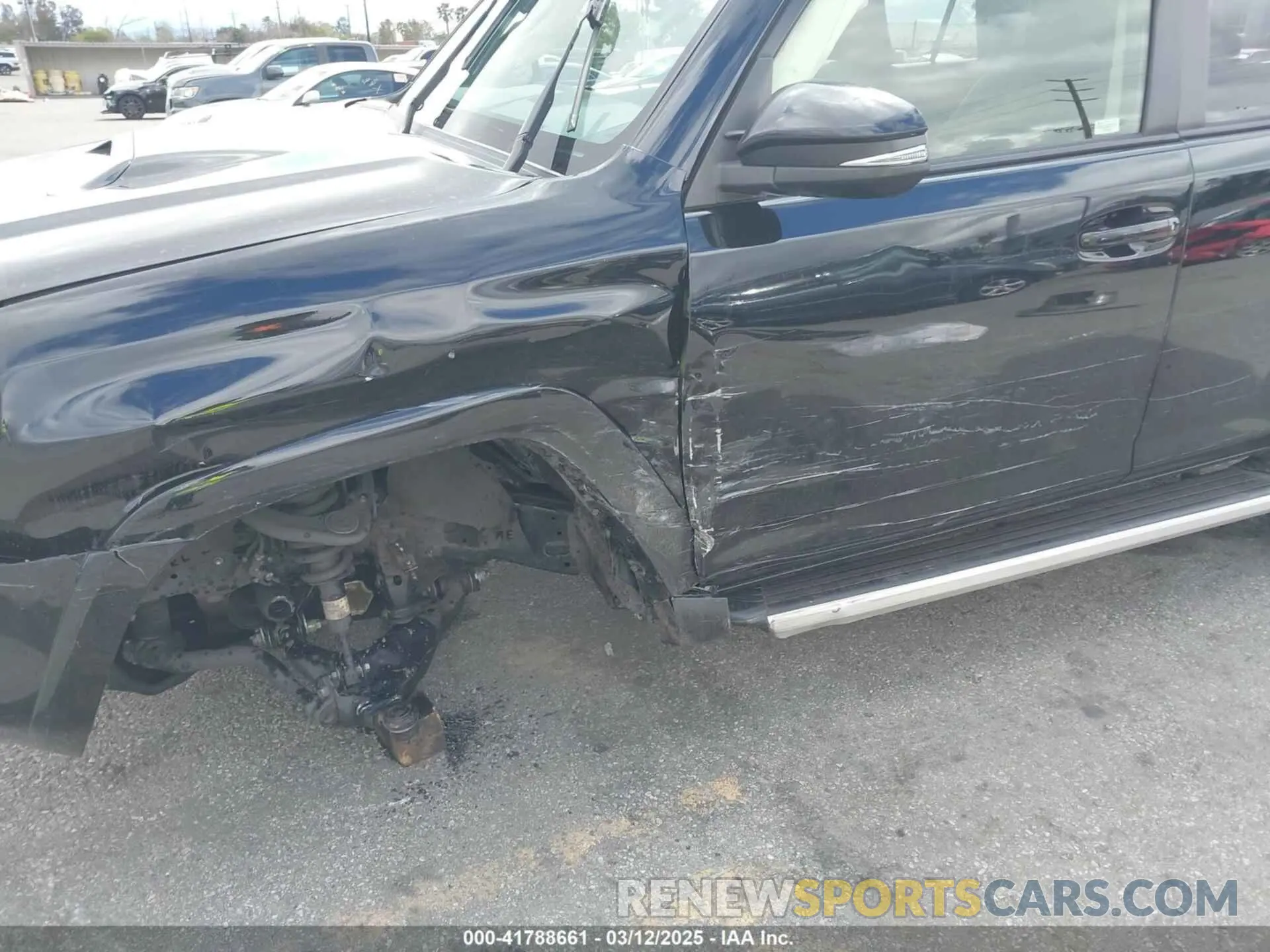 6 fotografías del automóvil dañado JTERU5JRXM5877816 TOYOTA 4RUNNER 2021