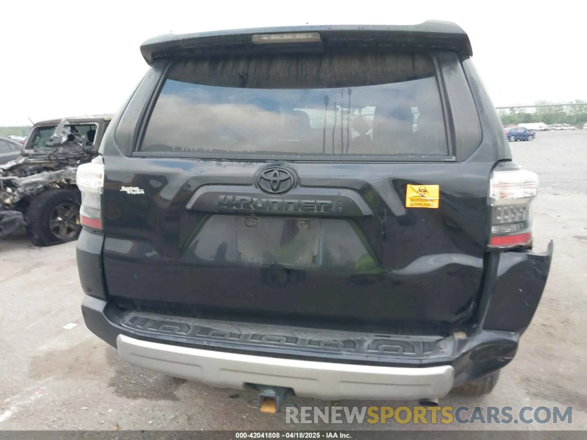 15 fotografías del automóvil dañado JTERU5JRXM5883079 TOYOTA 4RUNNER 2021