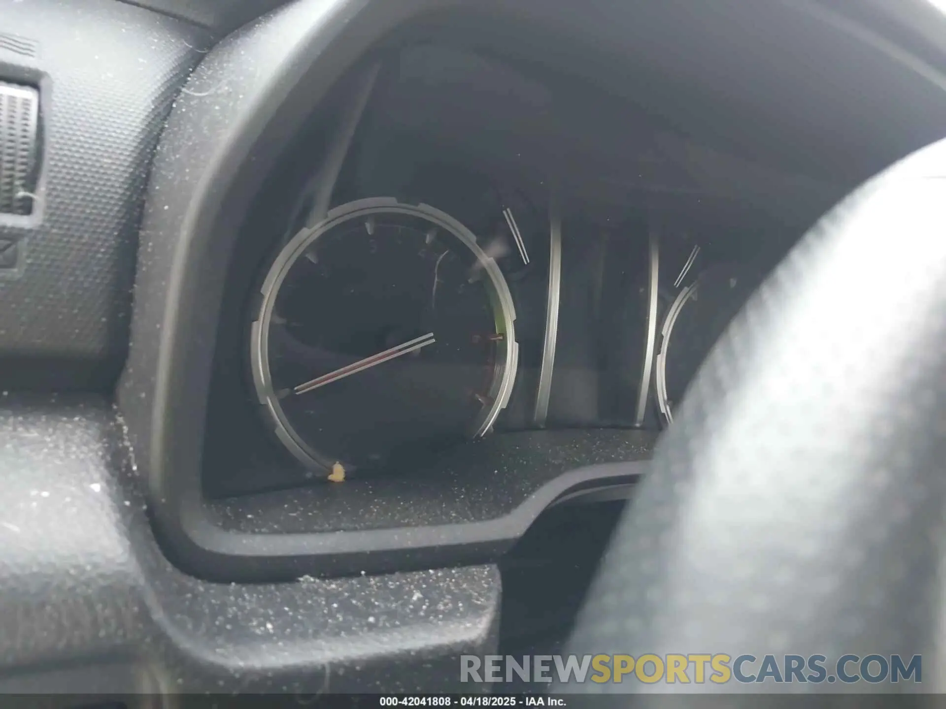 7 fotografías del automóvil dañado JTERU5JRXM5883079 TOYOTA 4RUNNER 2021