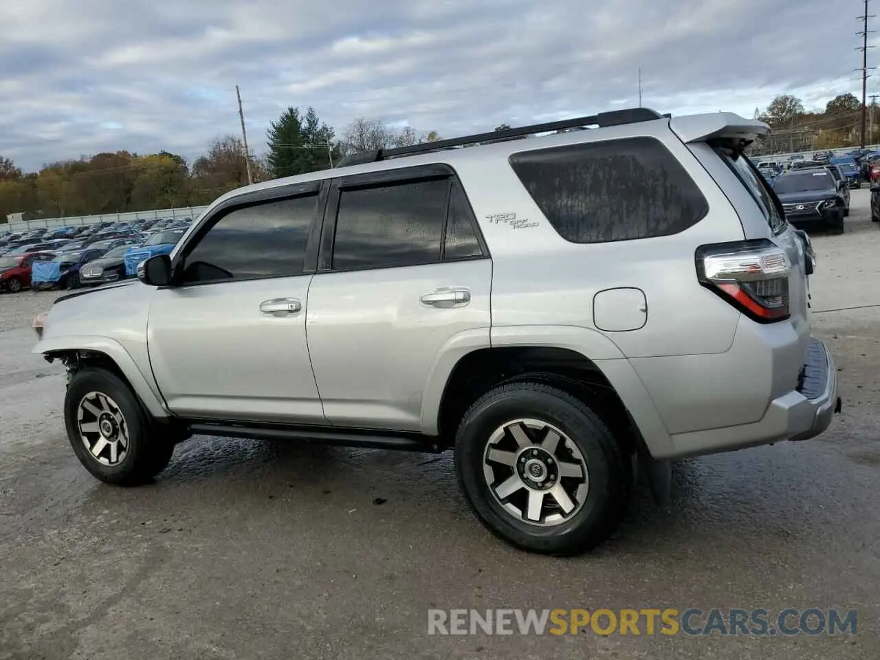 2 fotografías del automóvil dañado JTERU5JRXM5944561 TOYOTA 4RUNNER 2021