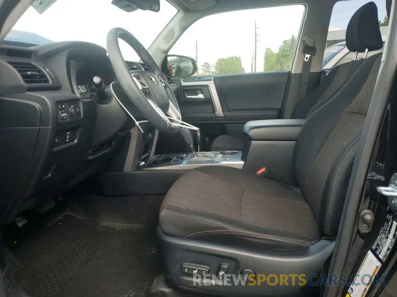 7 fotografías del automóvil dañado JTEZU5JR2M5232447 TOYOTA 4RUNNER 2021
