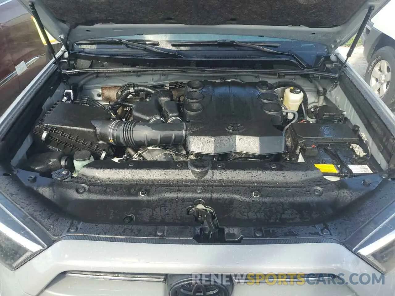 12 fotografías del automóvil dañado JTEZU5JR6M5234959 TOYOTA 4RUNNER 2021