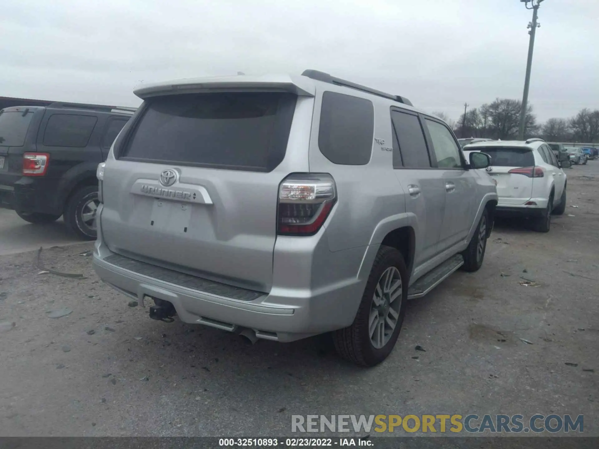 4 fotografías del automóvil dañado JTEAU5JR4N5254089 TOYOTA 4RUNNER 2022