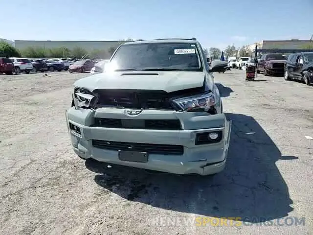 14 fotografías del automóvil dañado JTEAU5JRXN5262715 TOYOTA 4RUNNER 2022