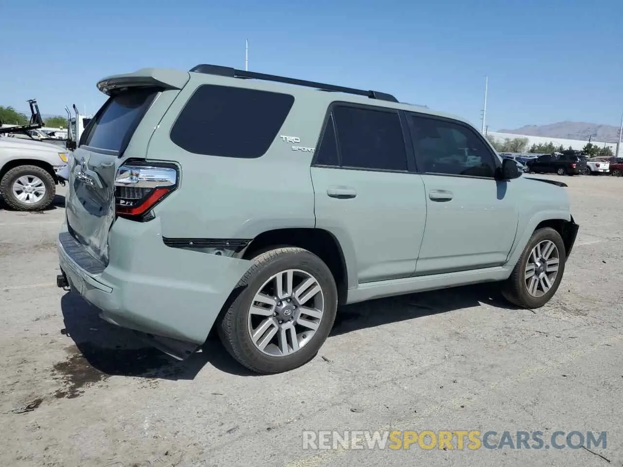 3 fotografías del automóvil dañado JTEAU5JRXN5262715 TOYOTA 4RUNNER 2022