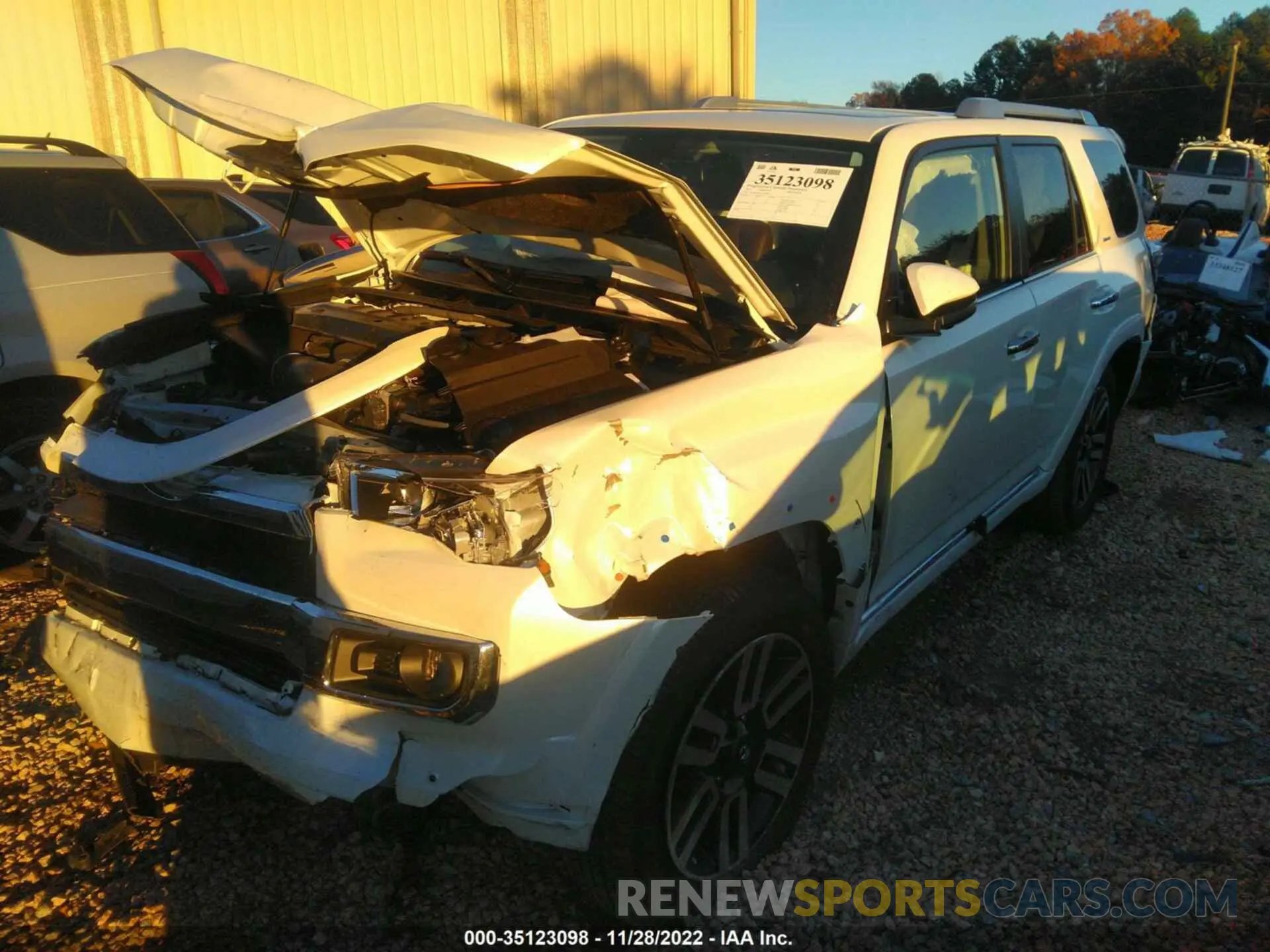 2 fotografías del automóvil dañado JTEDU5JR1N5263040 TOYOTA 4RUNNER 2022