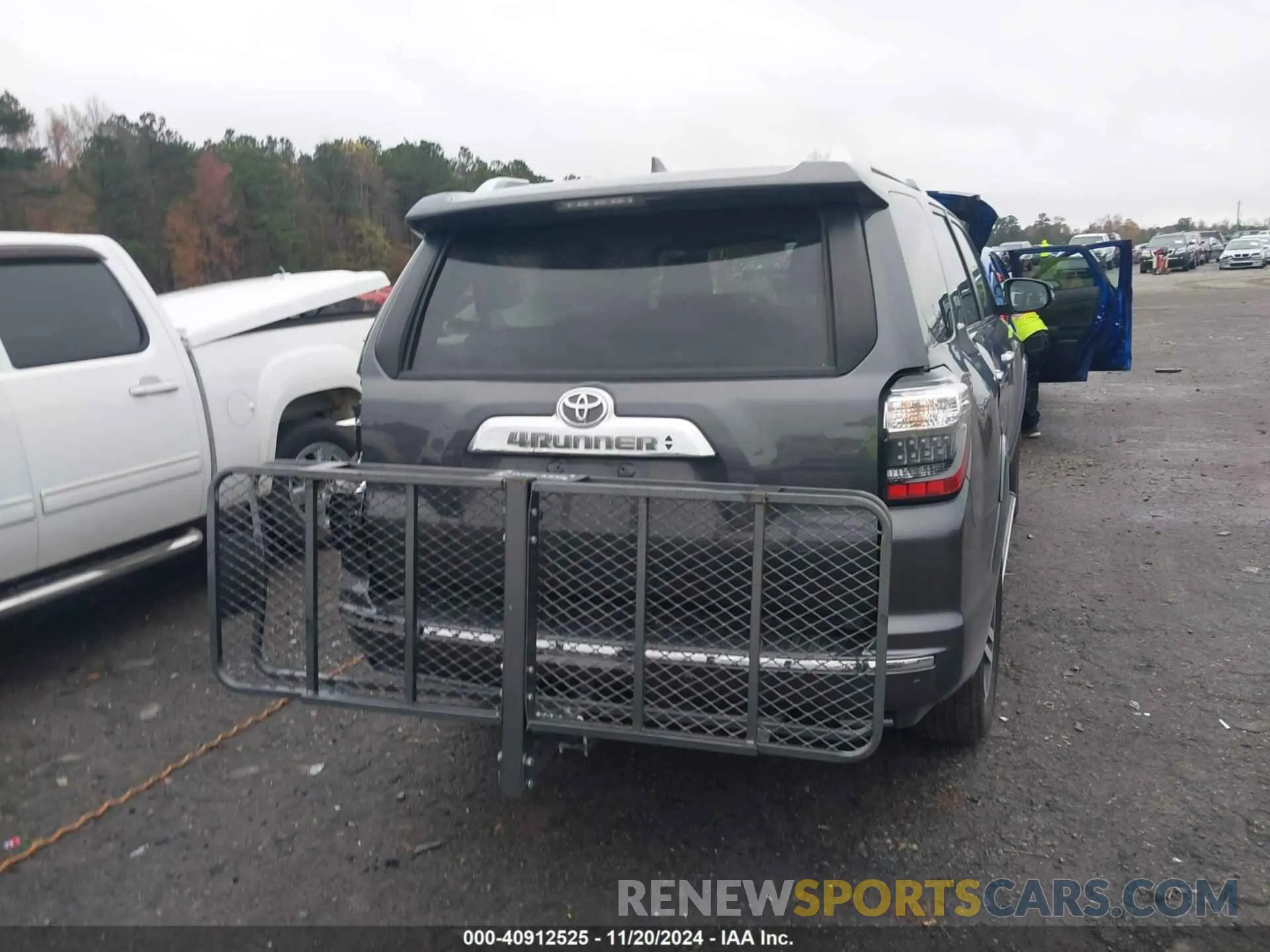 16 fotografías del automóvil dañado JTEDU5JR4N5265767 TOYOTA 4RUNNER 2022