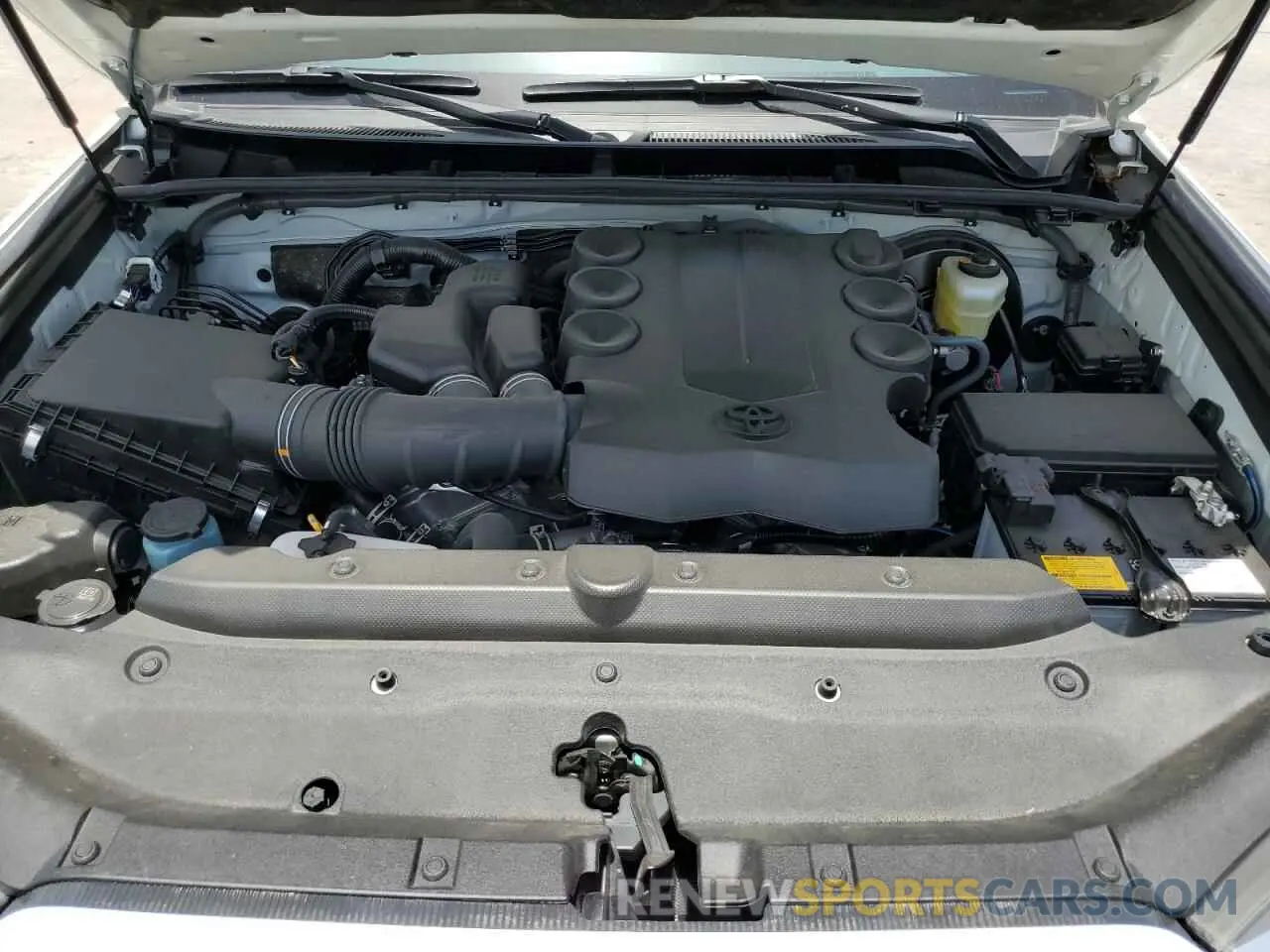 7 fotografías del automóvil dañado JTEDU5JR6N5257332 TOYOTA 4RUNNER 2022