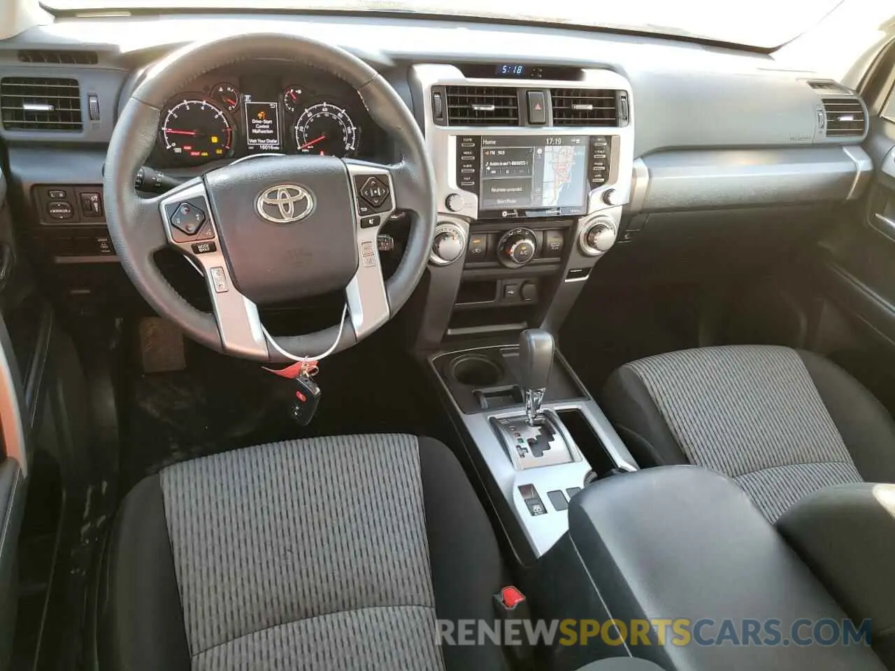 8 fotografías del automóvil dañado JTEEU5JR0N5261378 TOYOTA 4RUNNER 2022