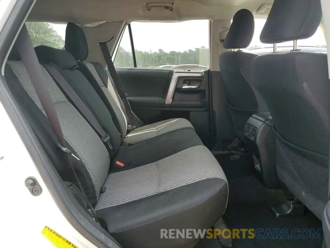 11 fotografías del automóvil dañado JTEEU5JR2N5258658 TOYOTA 4RUNNER 2022