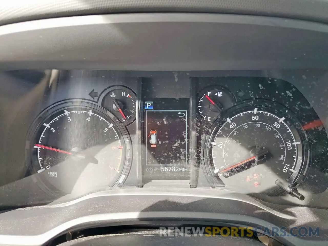 9 fotografías del automóvil dañado JTEEU5JR2N5261477 TOYOTA 4RUNNER 2022