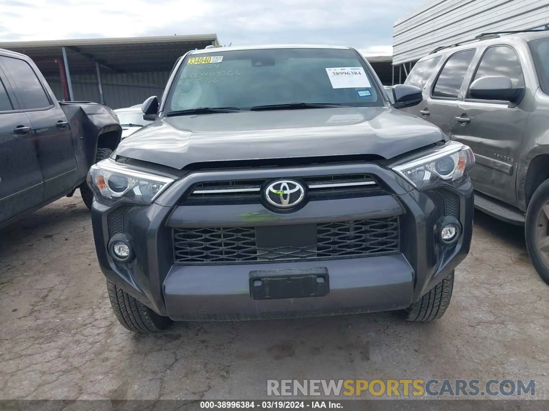 11 fotografías del automóvil dañado JTEEU5JR5N5258766 TOYOTA 4RUNNER 2022