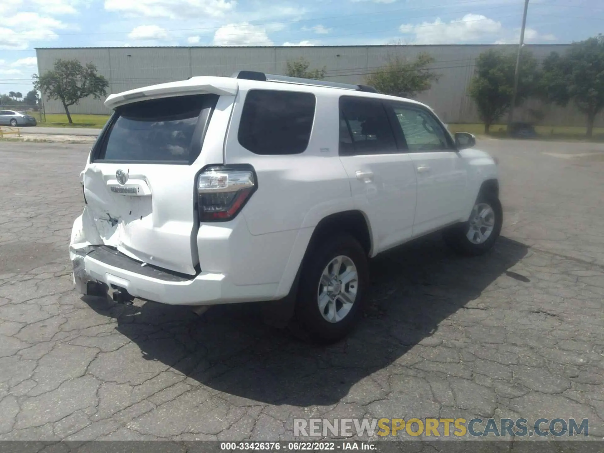 4 fotografías del automóvil dañado JTEEU5JR6N5252376 TOYOTA 4RUNNER 2022