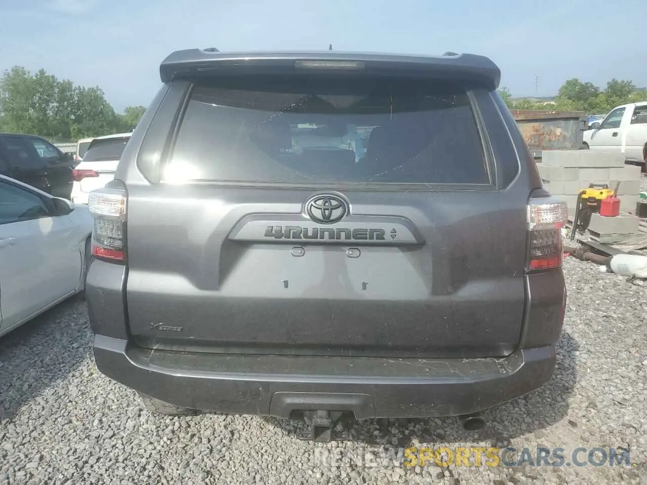 6 fotografías del automóvil dañado JTEEU5JR6N5255455 TOYOTA 4RUNNER 2022