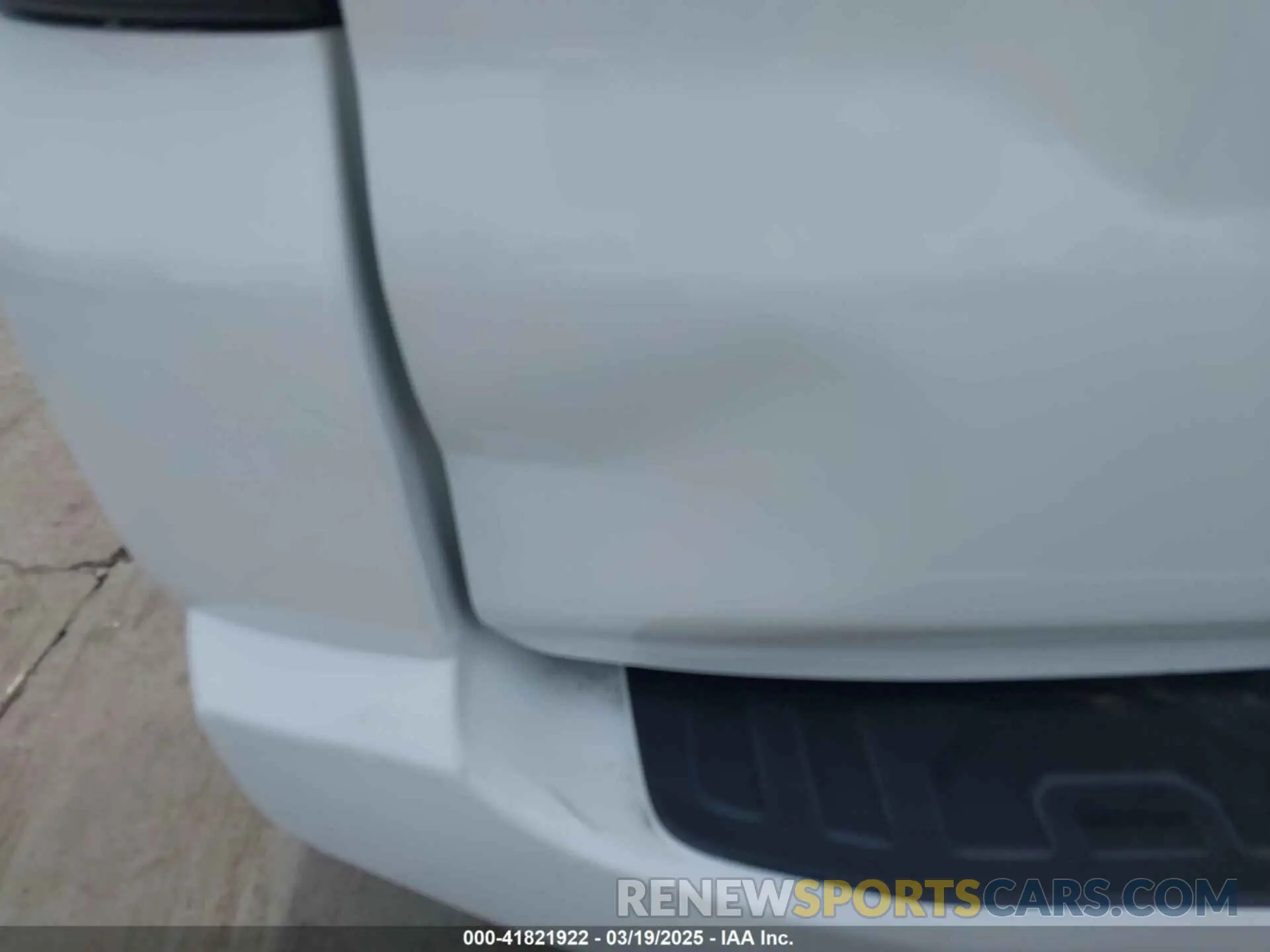 18 fotografías del automóvil dañado JTEFU5JR2N5263847 TOYOTA 4RUNNER 2022