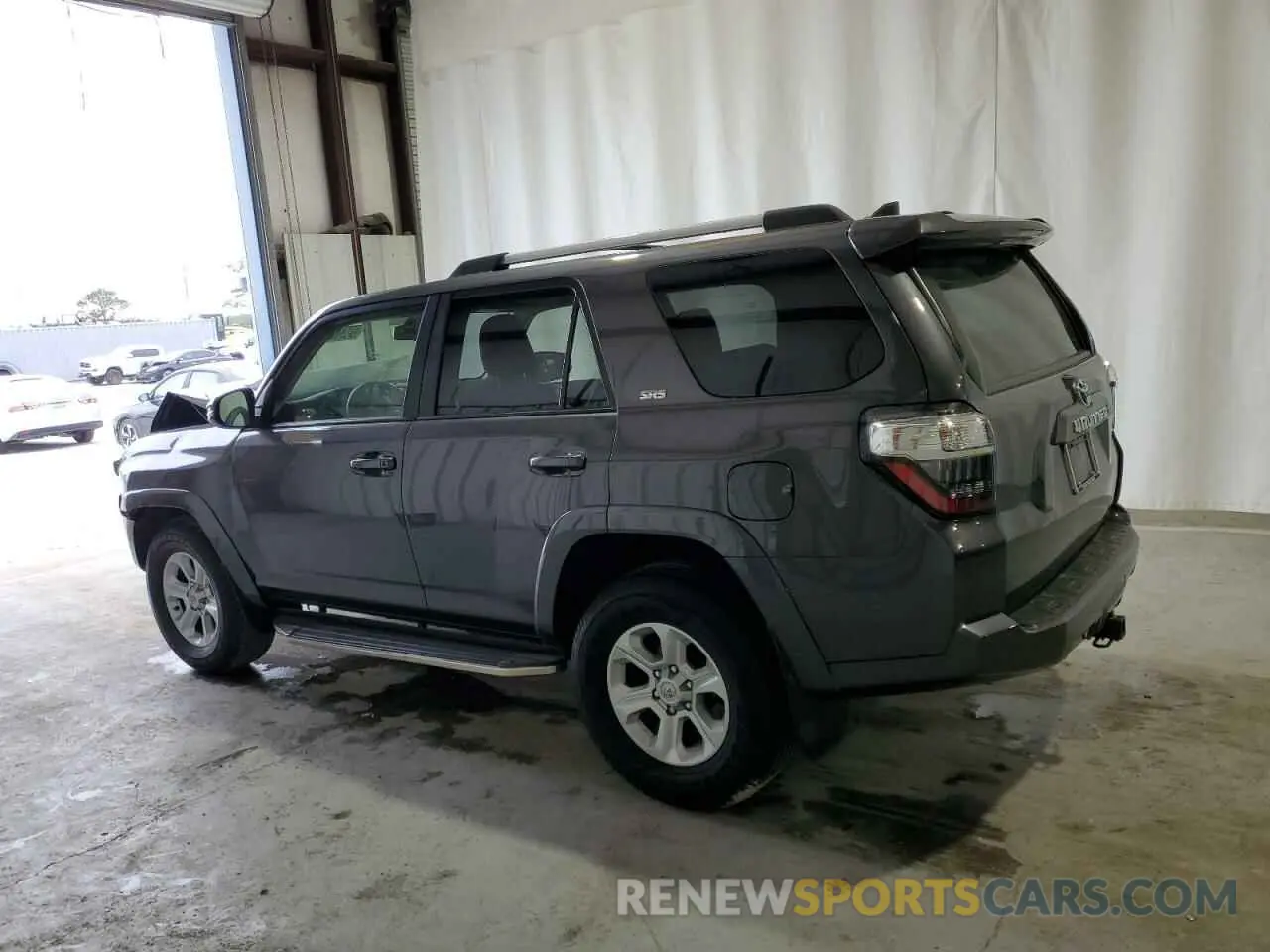 2 fotografías del automóvil dañado JTEFU5JR7N5263651 TOYOTA 4RUNNER 2022