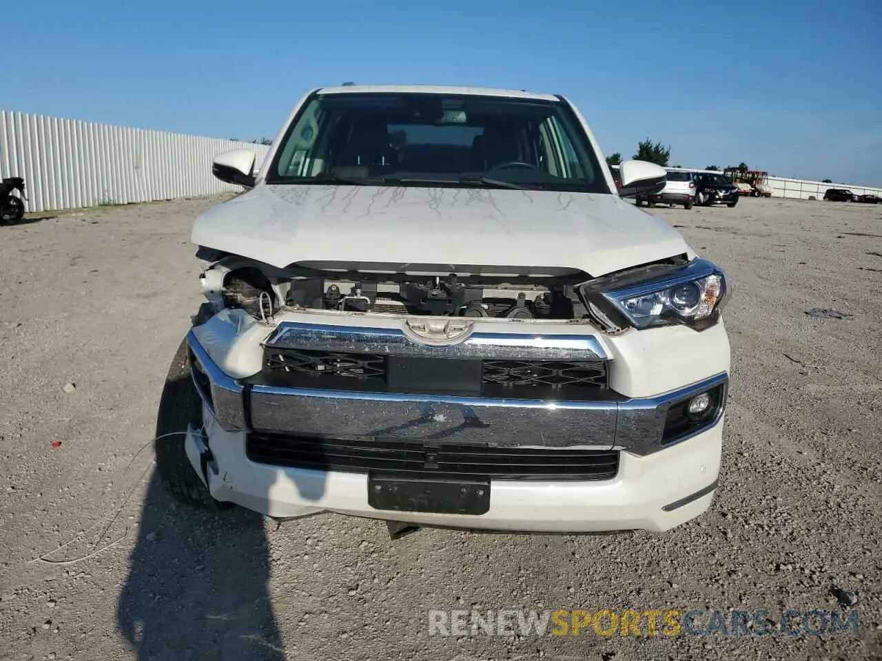 5 fotografías del automóvil dañado JTEKU5JR4N5991460 TOYOTA 4RUNNER 2022