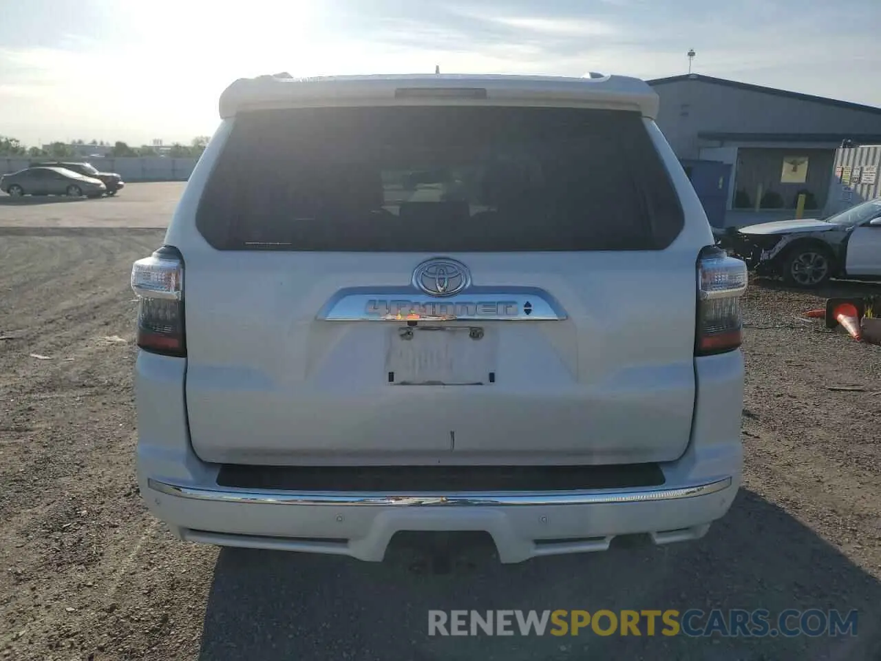 6 fotografías del automóvil dañado JTEKU5JR4N5991460 TOYOTA 4RUNNER 2022